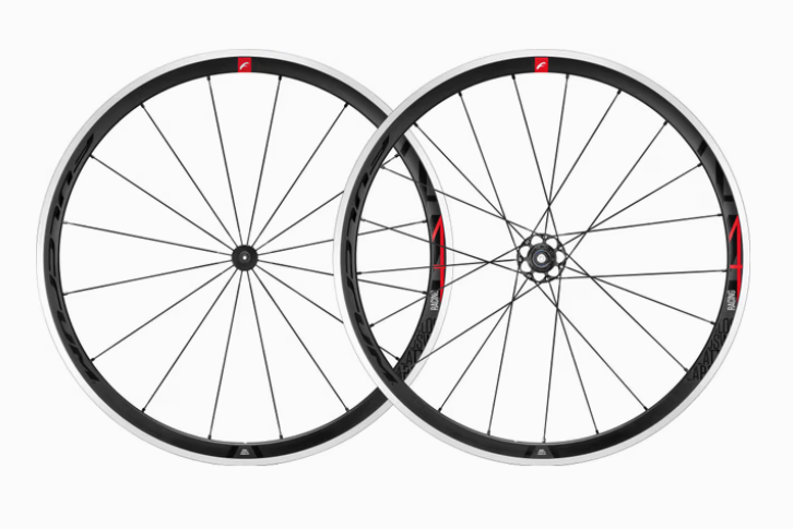 Fulcrum Racing 4 C17 patins