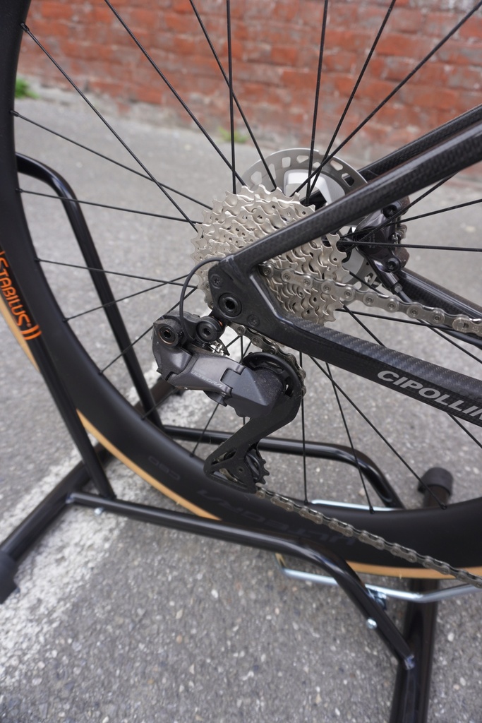 Cipollini Bond Evo Black Red Shimano Ultegra Dié 2x 12v Deda Alanera + shimano C60