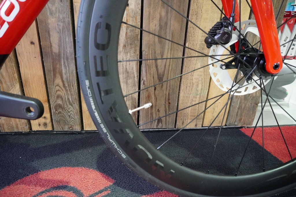 Eddy Merckx 525 Shimano Ultegra DI2 + Roues Novatec 55mm