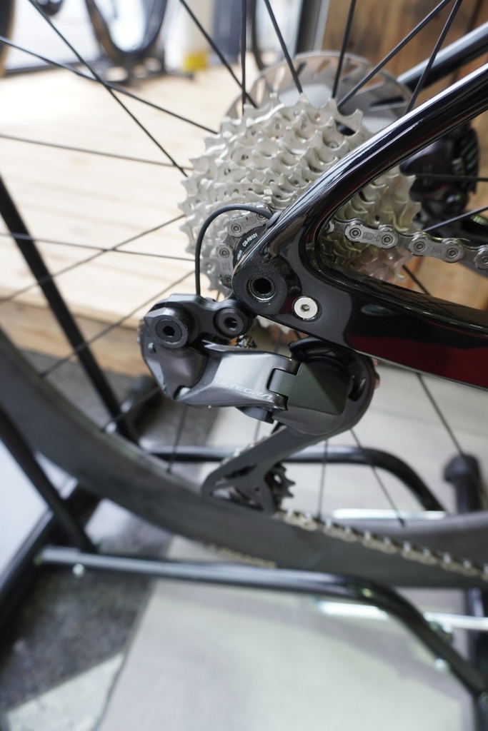 Adris Le Rouleur Shimano Ultegra 2x 12v DI2 Roues Lùn carbone Promo