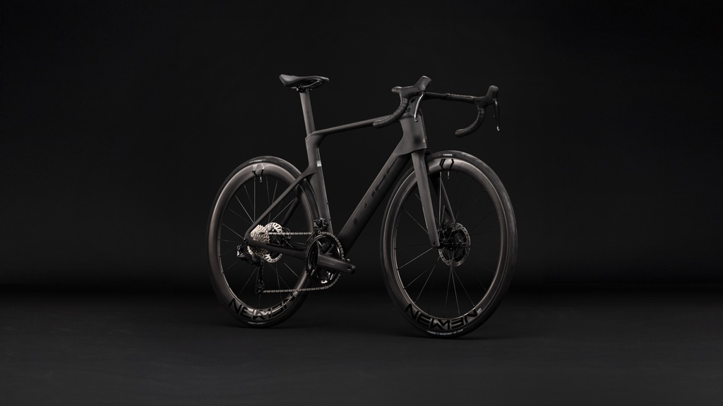 Cube Litening C: 68x Aero Race Carbon´n´chrome 2027