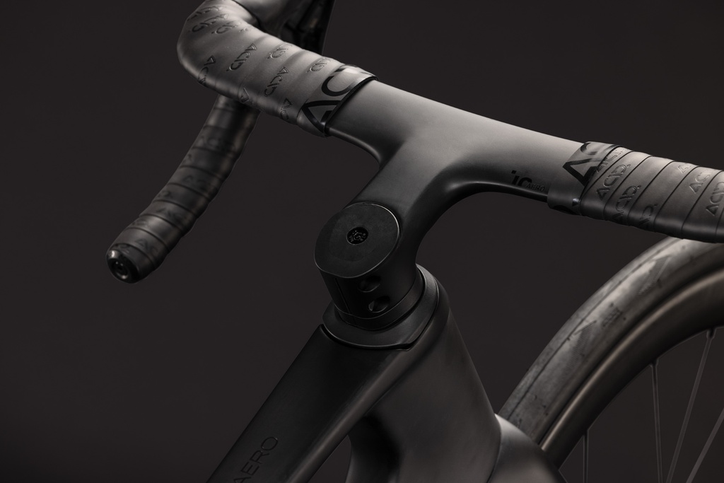 Cube Litening C: 68x Aero Race Carbon´n´chrome 2027
