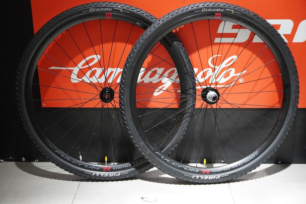 Fulcrum Rapid Red 900 disc - Pneus Pirelli Cinturato 700x40 - Body Shimano