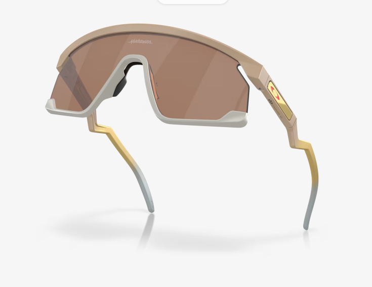 Oakley BXTR Patrick Mahomes LTD Matte Terrain Tan Prizm Tungsten