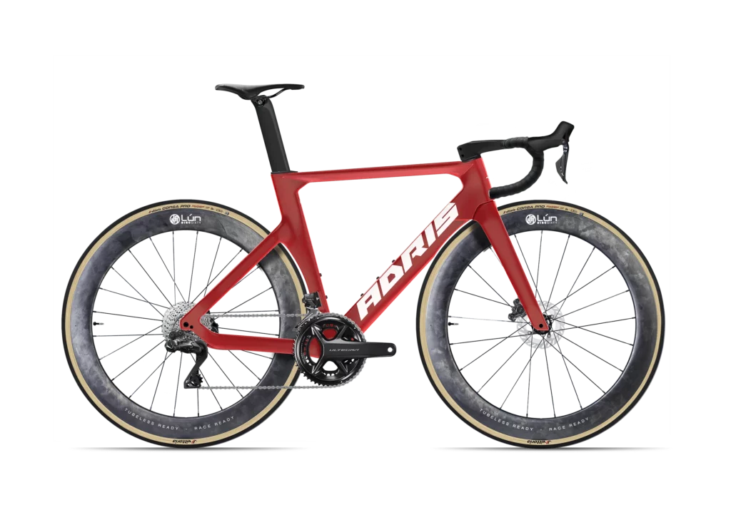 Adris Le Vitesse Shimano Ultegra Di2 Rouge Saphire Roues Carbone Lun