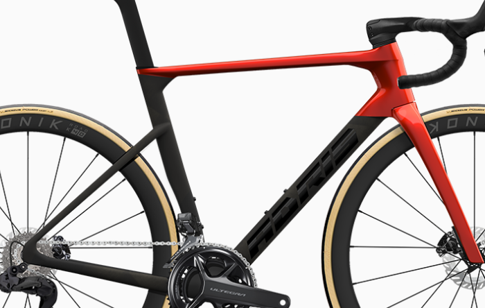 Kit cadre Adris Le performance S2 Rouge Volcanique + Cockpit Carbone 