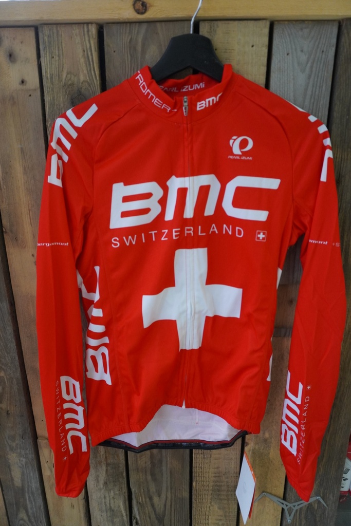 Mi-saison Champion de Suisse Pearl Izumi BMC pro team
