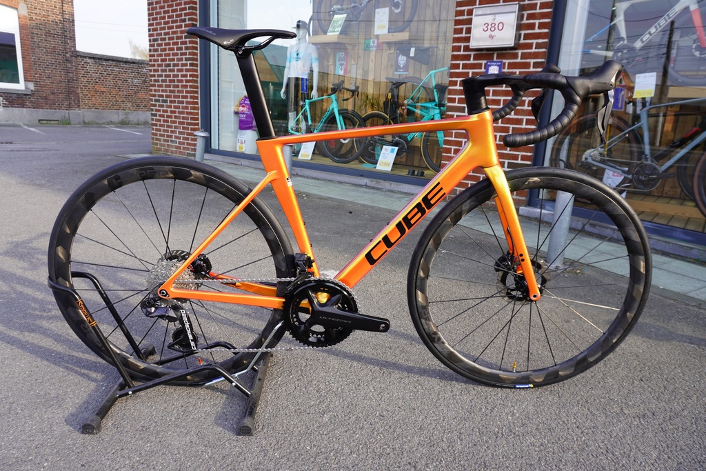 Cube Litening Air C: 68x glowingorange'n'black Shimano Ultegra DI2 2x 12v Chape ceramicspeed
