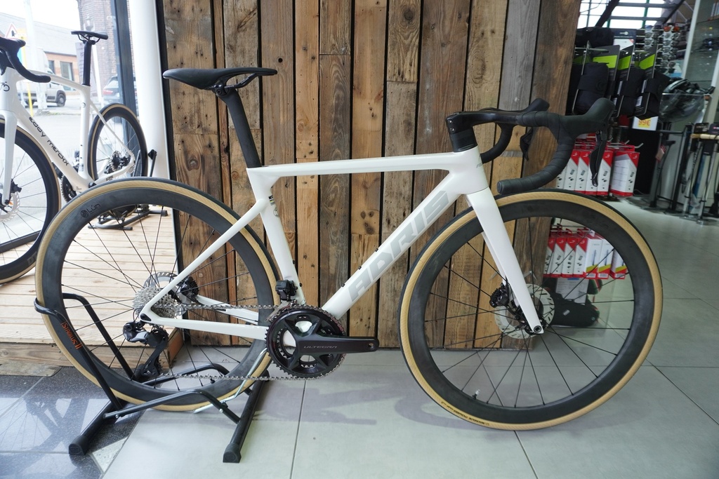 Adris Le Performance Shimano Ultegra 2x 12v Di2 Blanc Glacier Promo