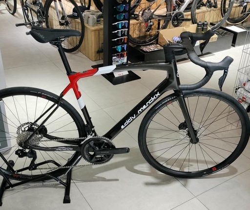 Eddy Merckx Mendrisio Noir/Rouge