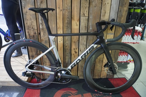 Adris Le performance S2 Black/Ouragan Wheeltop 2x 11v ELEC