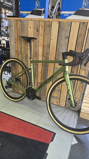 Gravel EXS Carbone Shimano GRX400